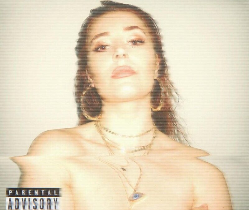 Myla Vie – The Irony of Loneliness