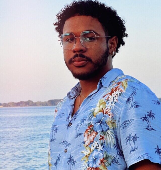 Jahron Luis – FOREVER 21