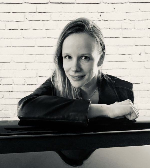 Interview with Heliara